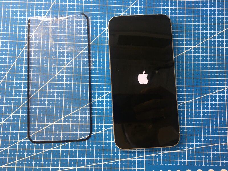 Замена стекла дисплея iPhone